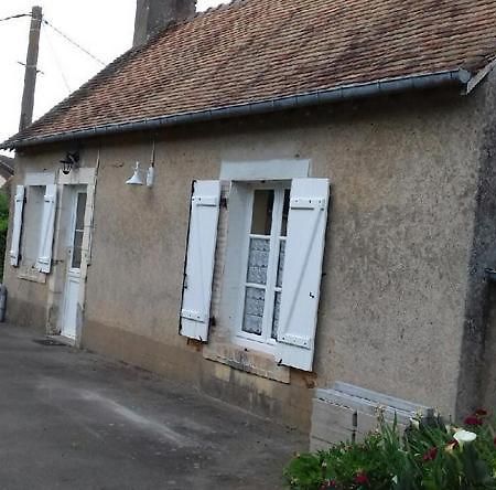 Location 24 heures du Mans Louplande Extérieur photo